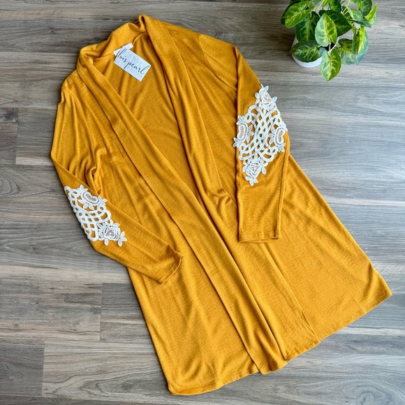 Reborn J Golden Days Mustard Cardigan with Lace Elbow Detail – Size S - Picture 2 of 8